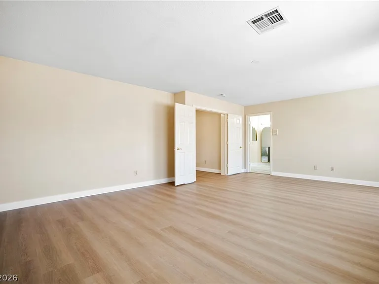 3775 Emerald Bay Cir — Photo 18