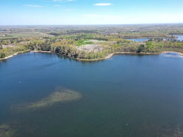 Lake Hattie Dr SW, Backus, MN 56435