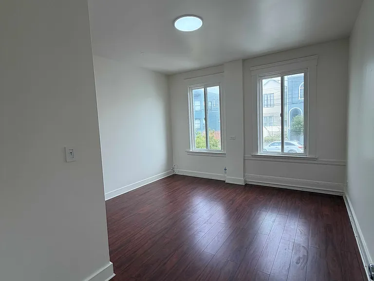 2835 Anza St #1 — Photo 4