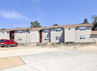 1040 Plaza Ct N #6, Saint Clair, MO 63077