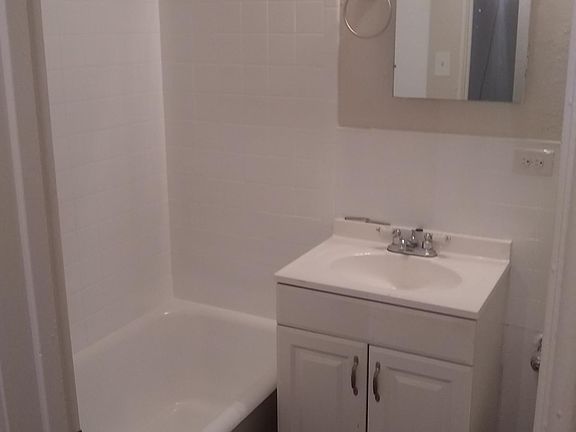 4th image of 1080 N Logan St APT 100