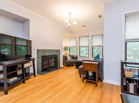 4th image of 6353 N Glenwood Ave #2N