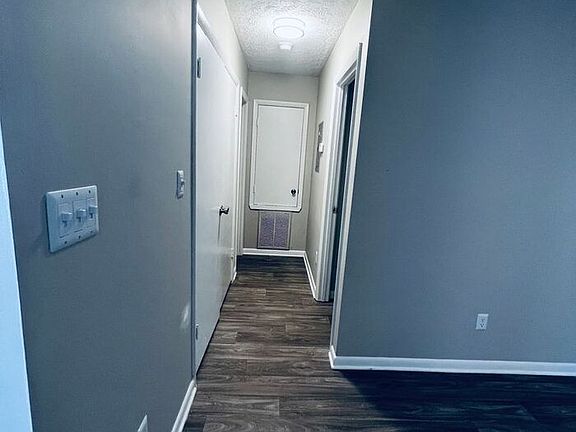 5th image of 4618 Elcone Dr