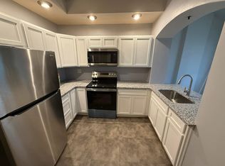 372 1st St UNIT 1, Troy, NY 12180