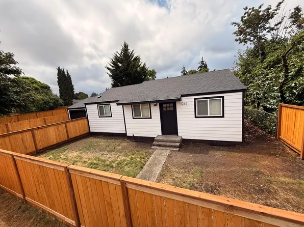 11262 Yakima Ave S, Tacoma, WA 98444