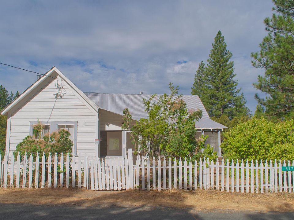 1st image of 597 Sacramento St