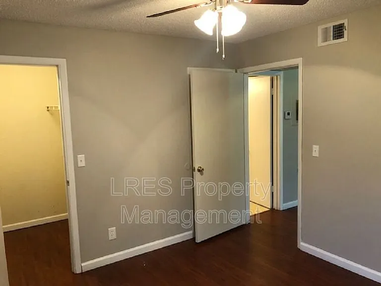 465 Forestway Cir #1 — Photo 14