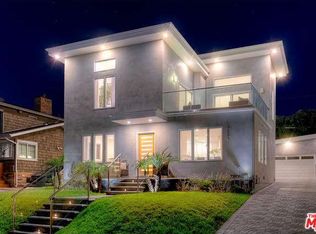 8131 Colegio Dr, Los Angeles, CA 90045