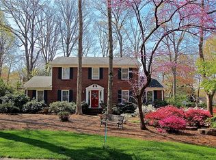 4507 Forest Glen Rd, Greensboro, NC 27410