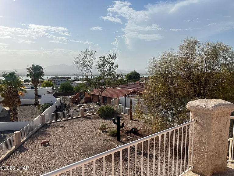 1311 Aviation Dr — Photo 40