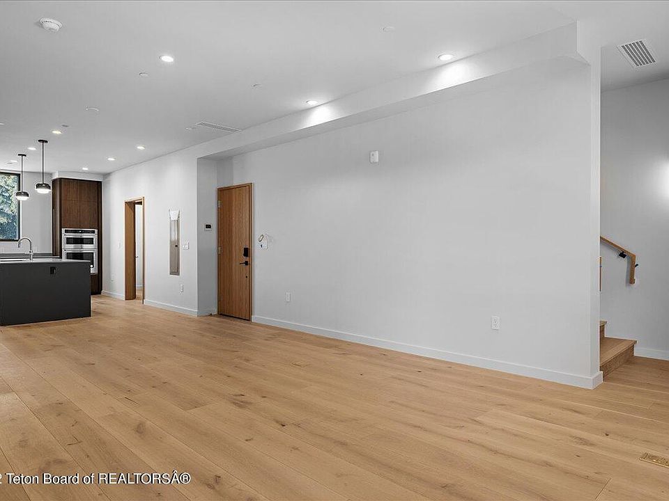 185 N Glenwood St Jackson WY Zillow