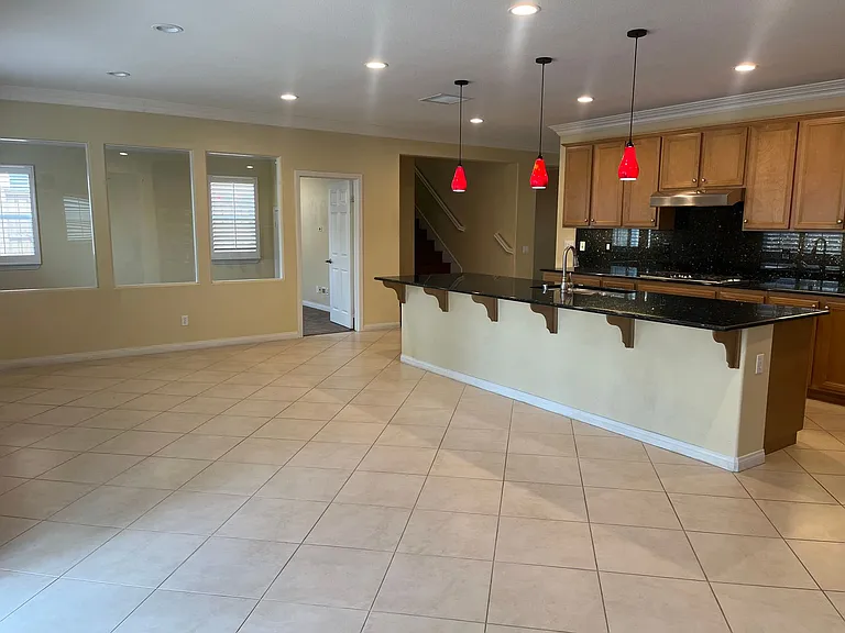 32624 Juniper Berry Dr — Photo 2