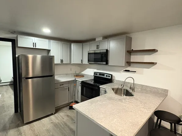 259 Carpenter St #1A, Providence, RI 02909