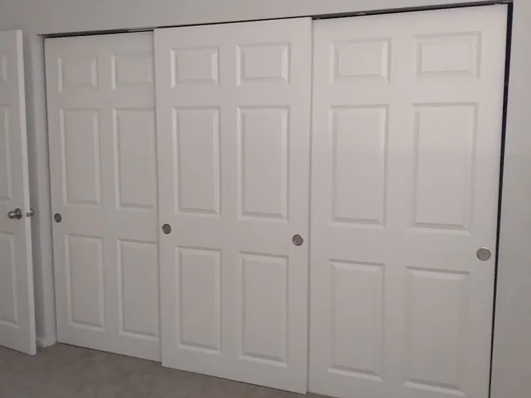 Creswood Apartments- Come home to Convenience! — Photo 34