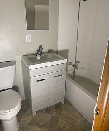 5th image of 3206 Seward Ave #3206