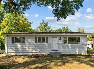 269 Dashwood Dr, Saint Louis, MO