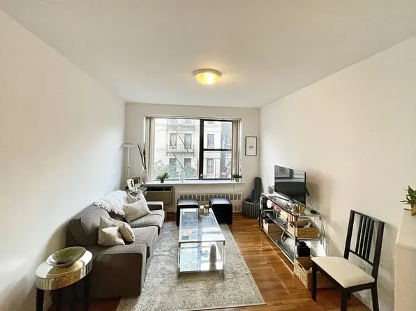 500 1/2 East 84th Street image 1 of 8