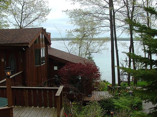 4th image of 6659 N West Torch Lake Dr