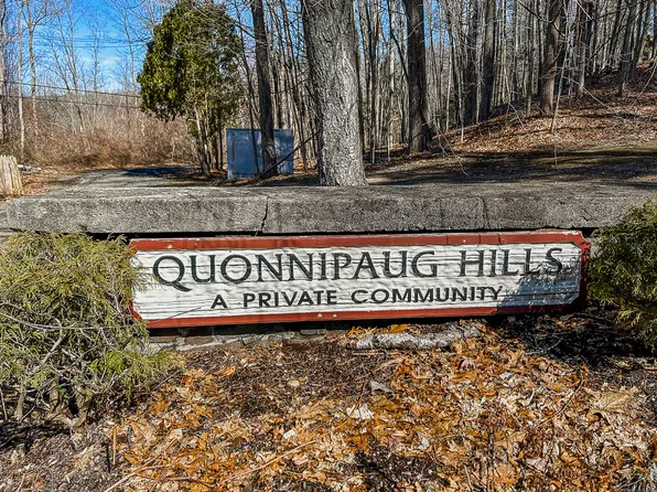 101 Wauwinet Trail #101, Guilford, CT 06437