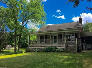 266 Mount Pleasant St NW, Clinton, OH 44216