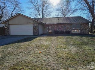 2505 W Sacramento Dr, Muncie, IN 47303