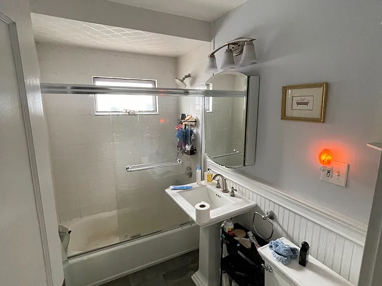 43 Glenmont Rd #2E — Photo 7