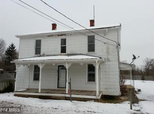 48 Pilgrim St, Inwood, WV 25428