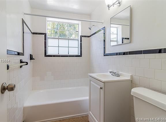 4th image of 1313 15th St APT 4