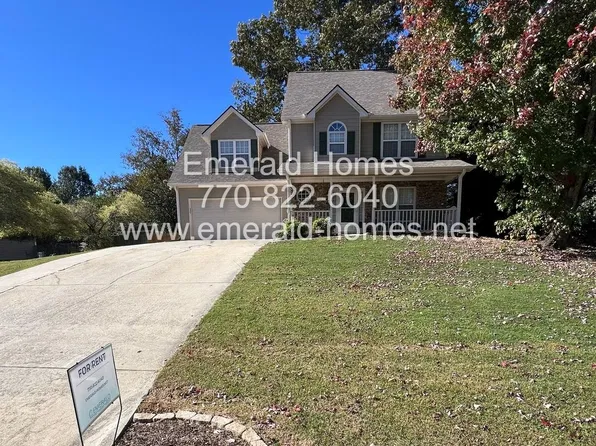 3835 Cool Springs Point, Loganville, GA 30052