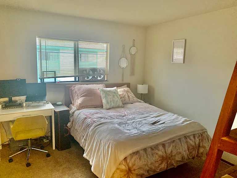 2240 Garnet Ave #8 — Photo 13