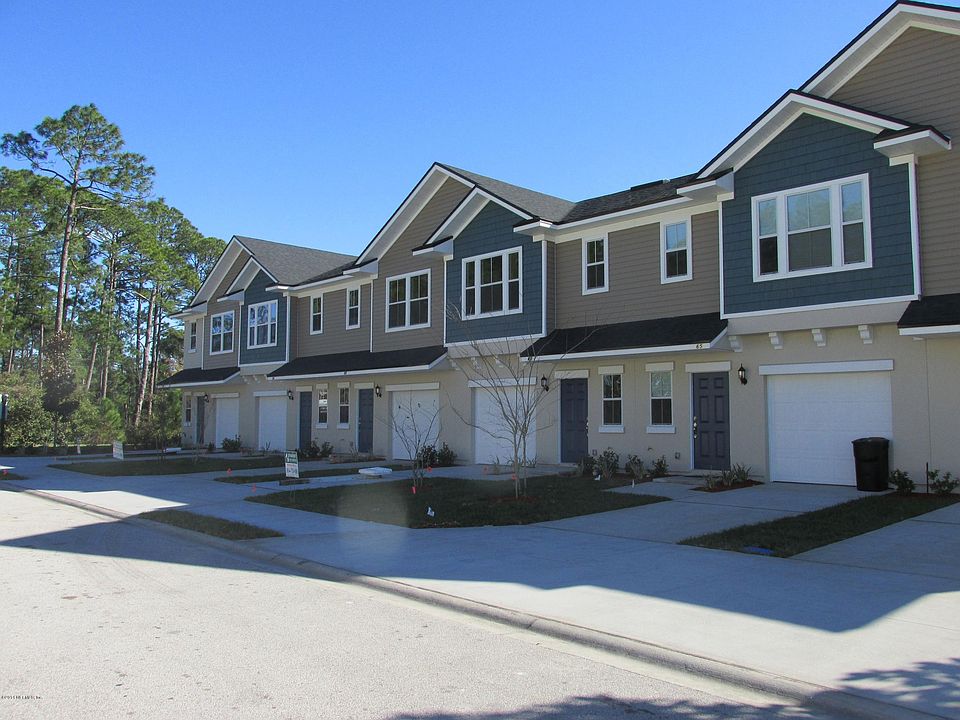 1st image of 284 MOULTRIE VILLAGE