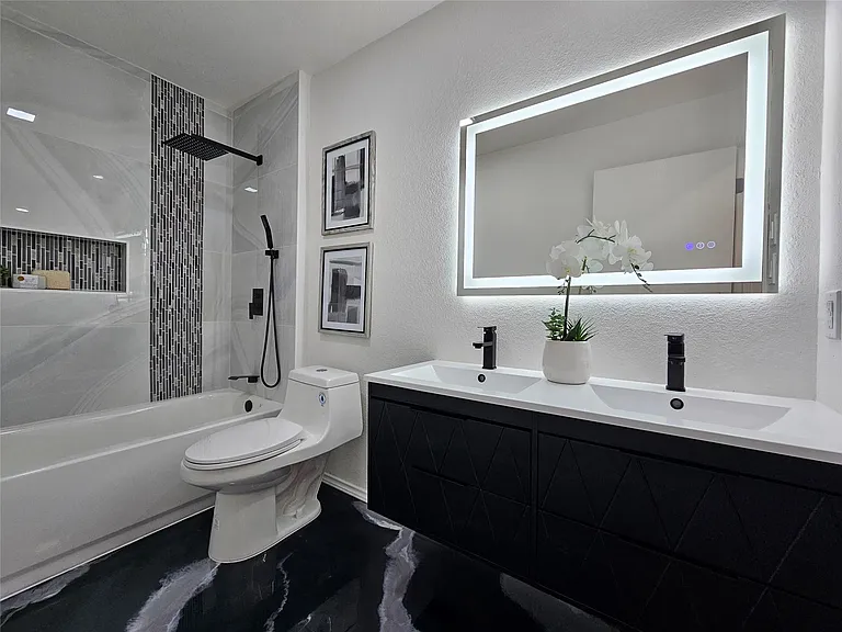 10706 Berthound Dr — Photo 18