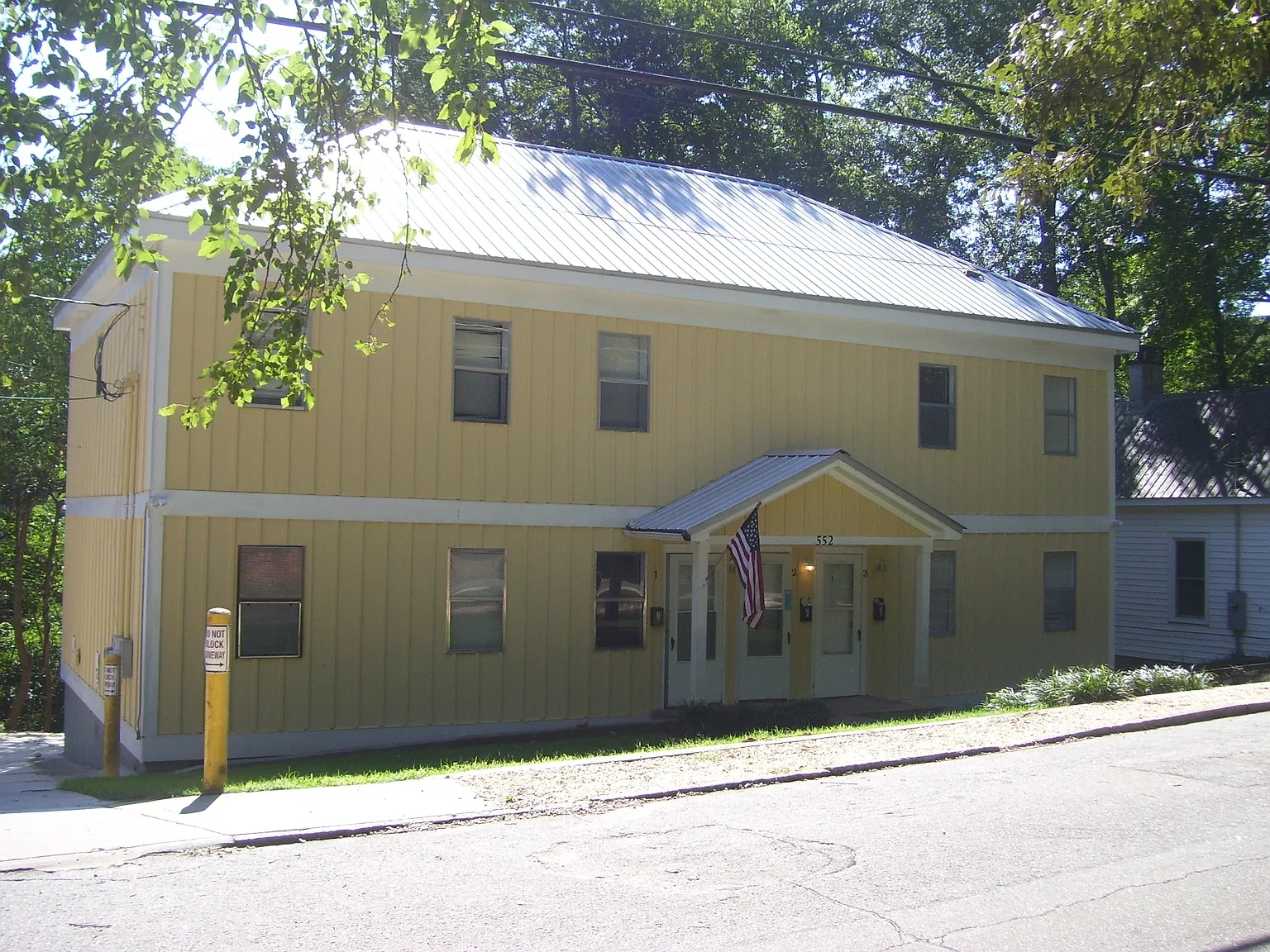 6 bed, $9,000 — Photo 3