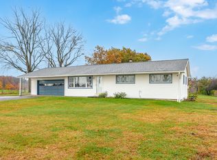 19239 Hoshel Rd, Three Rivers, MI 49093