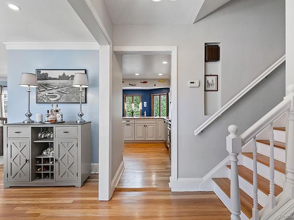 2nd image of 45 Parkway Drive