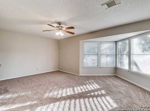 5th image of 2925 Cottonwood Dr