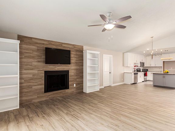 5th image of 1957 W Javelina Cir