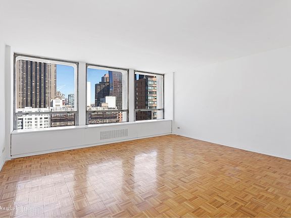3rd image of 330 E 33rd St APT 16K