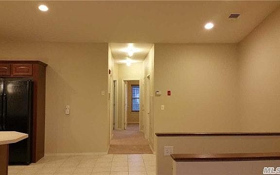 3rd image of 66 Jacqueline Way