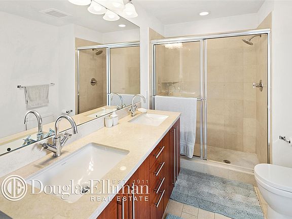 5th image of 1111 SW 1st Ave APT 3222-N