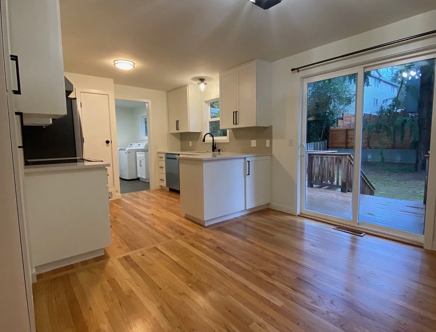 2 bed, 1.5 bath, 1170 sqft, $3,500 — Photo 4