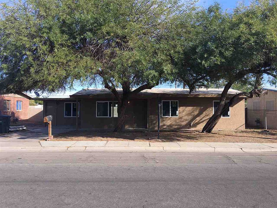 1st image of 2491 S Carol Ave