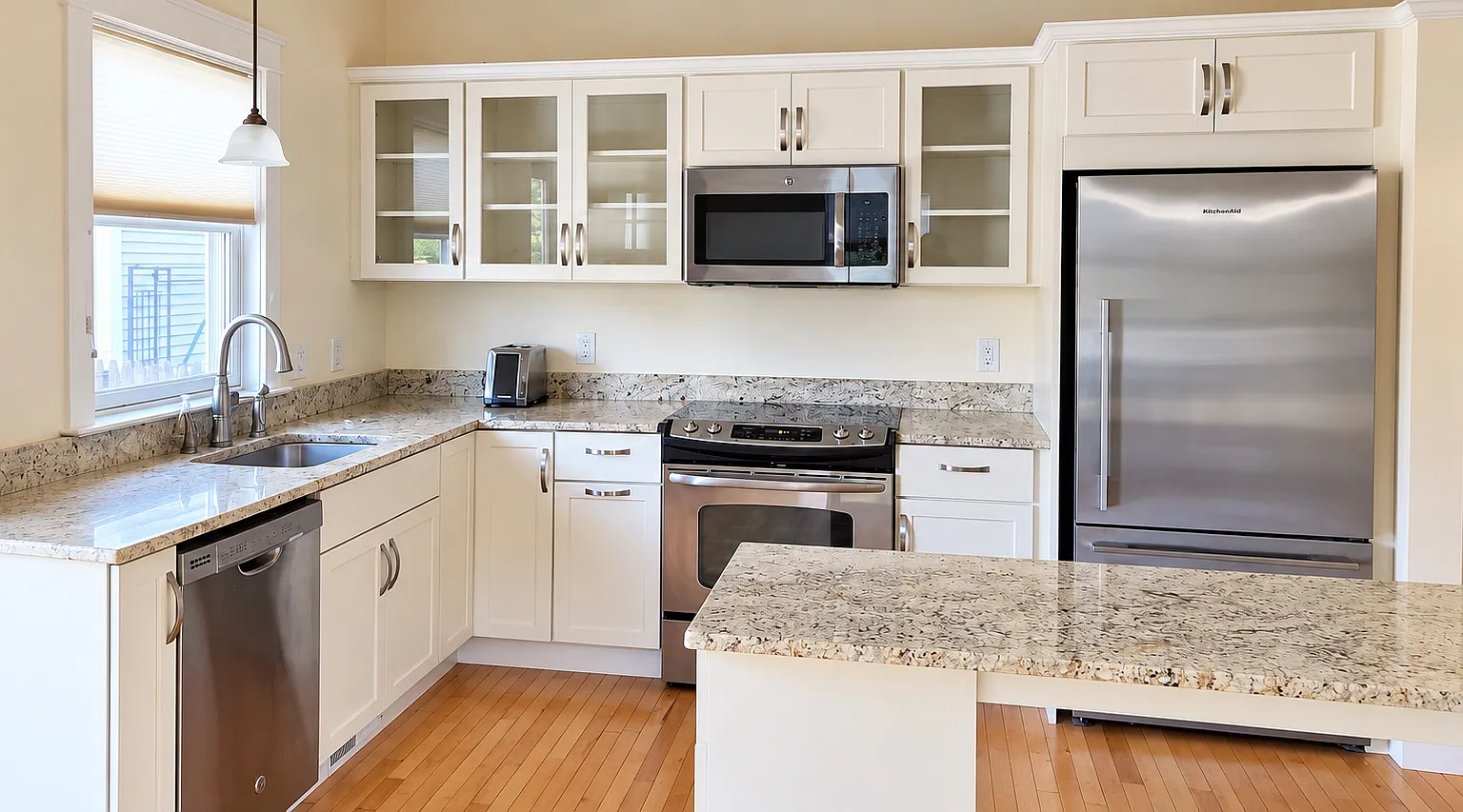 1 bed, 800 sqft, $3,500 — Photo 2