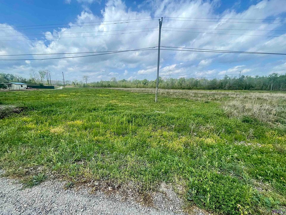 2nd image of 26030 Highway 77