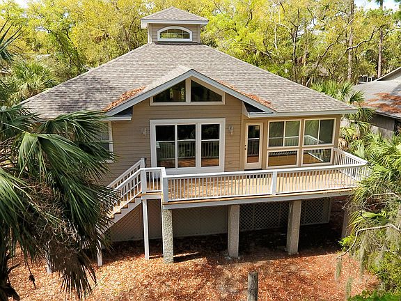 3rd image of 122 Sea Otter Lane