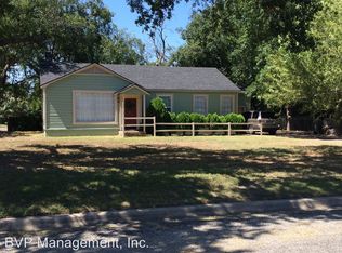 742 Garden Acres Blvd, Bryan, TX 77802