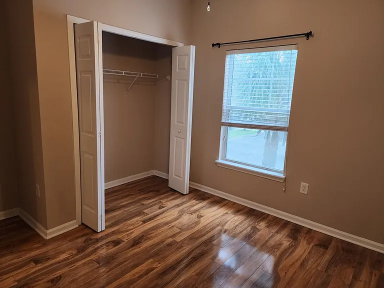 8218 Green Parrot Rd #207 — Photo 8