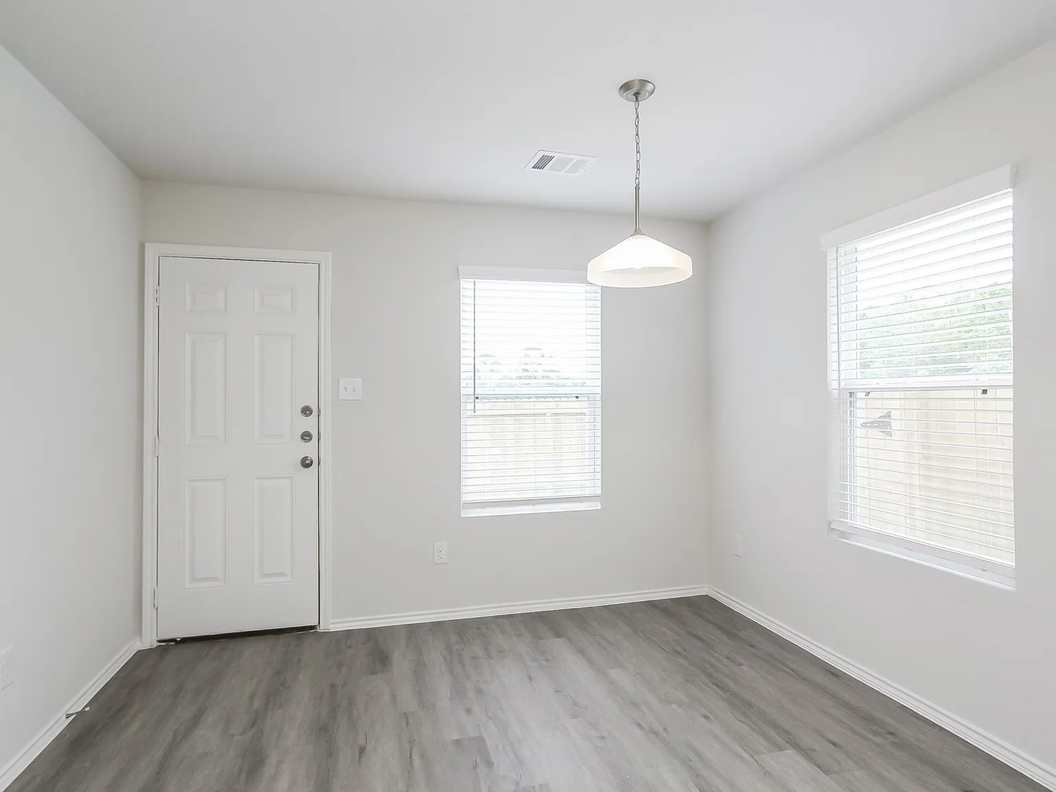 South Meadows — Photo 4