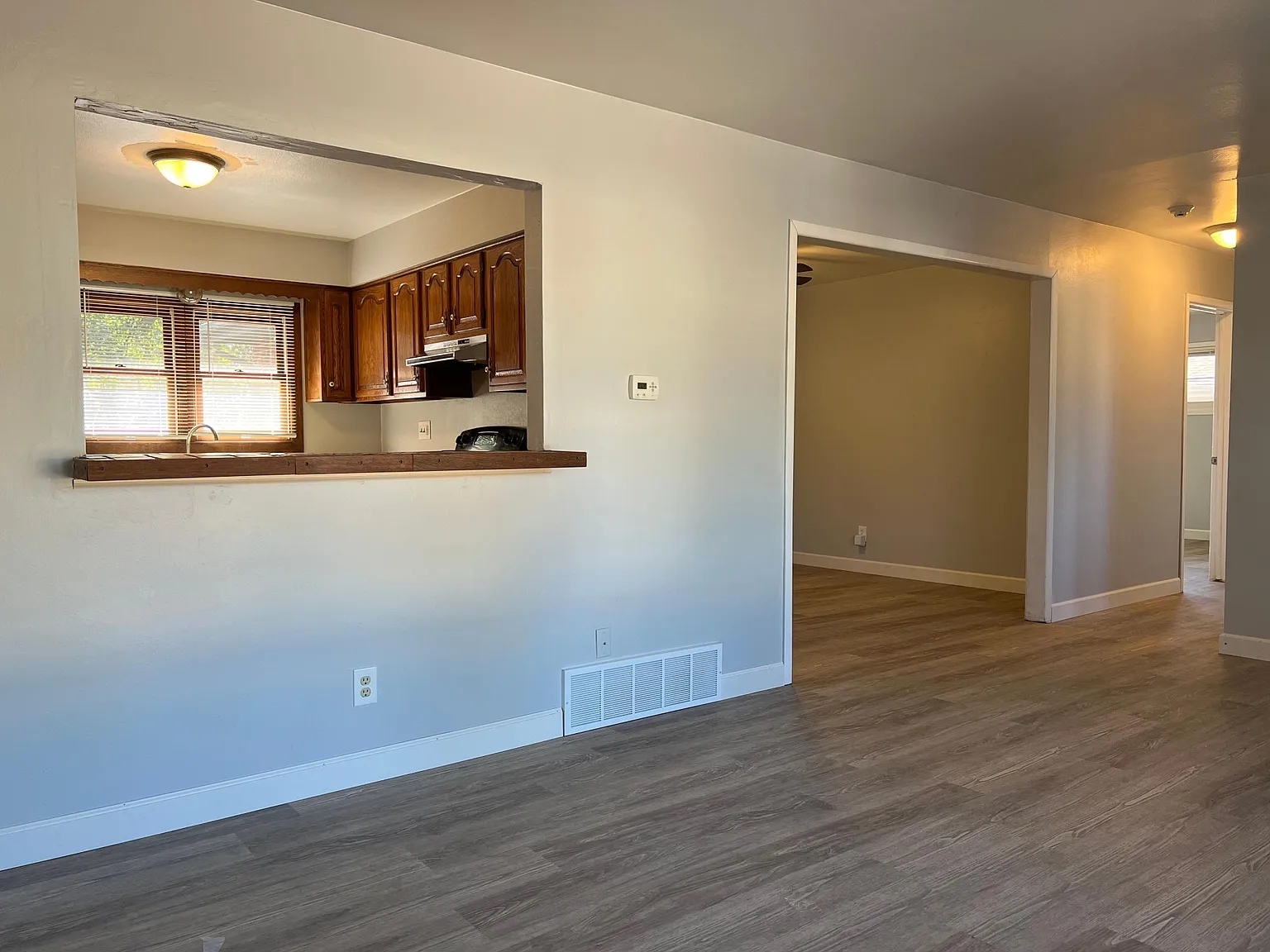 137 Sumac Dr — Photo 3
