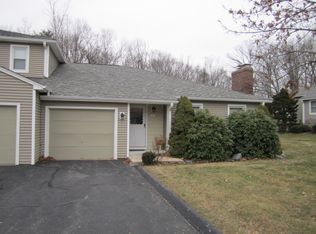 69 Brookside Vlg, Enfield, CT 06082